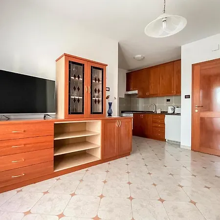 アパート 1 Bedroom Stunning In